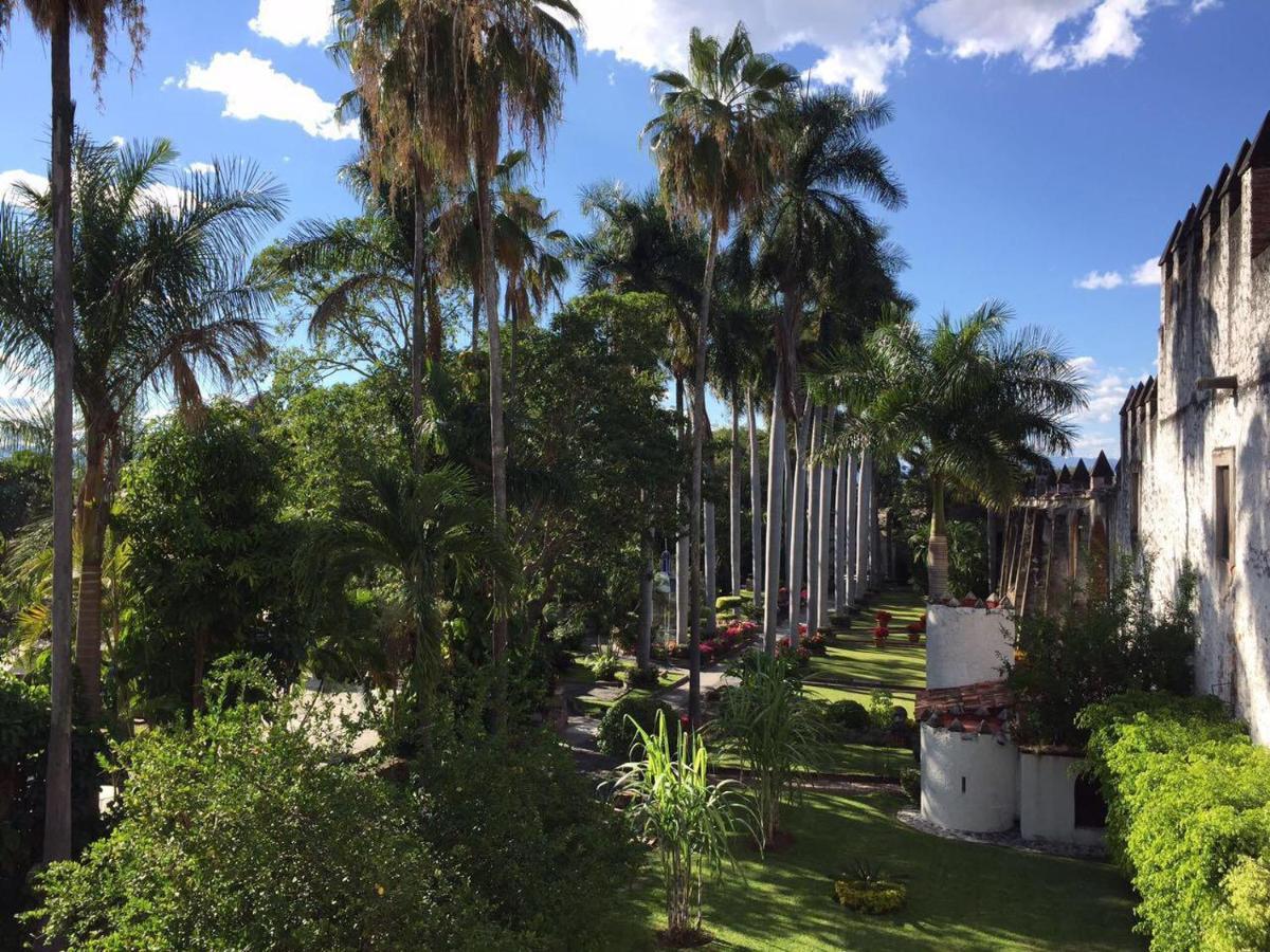 Hotel Hacienda Vista Hermosa Tequesquitengo Exterior foto