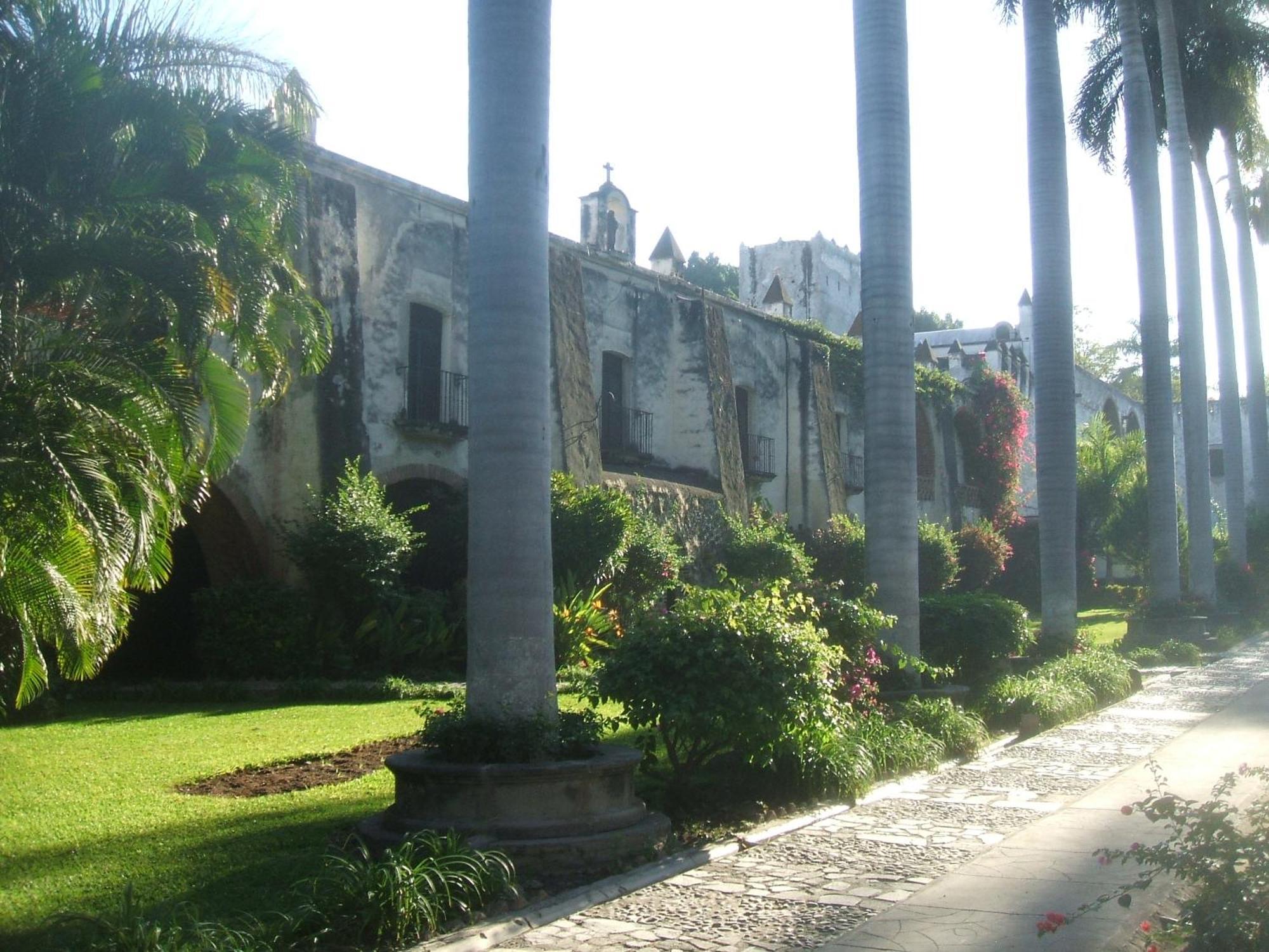 Hotel Hacienda Vista Hermosa Tequesquitengo Exterior foto